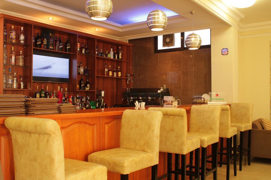 Caravan Hotel Addis Abeba Esterno foto