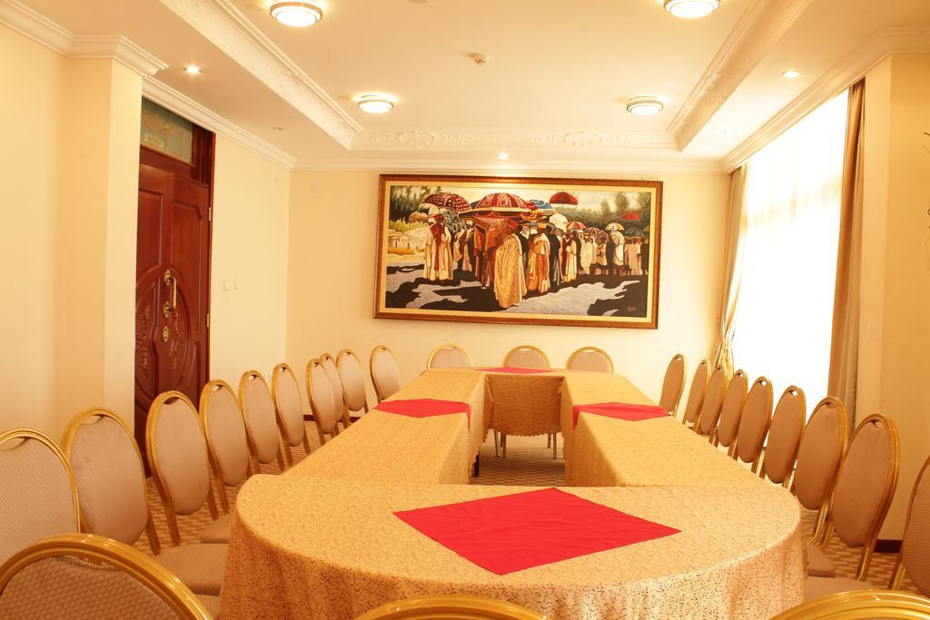 Caravan Hotel Addis Abeba Esterno foto