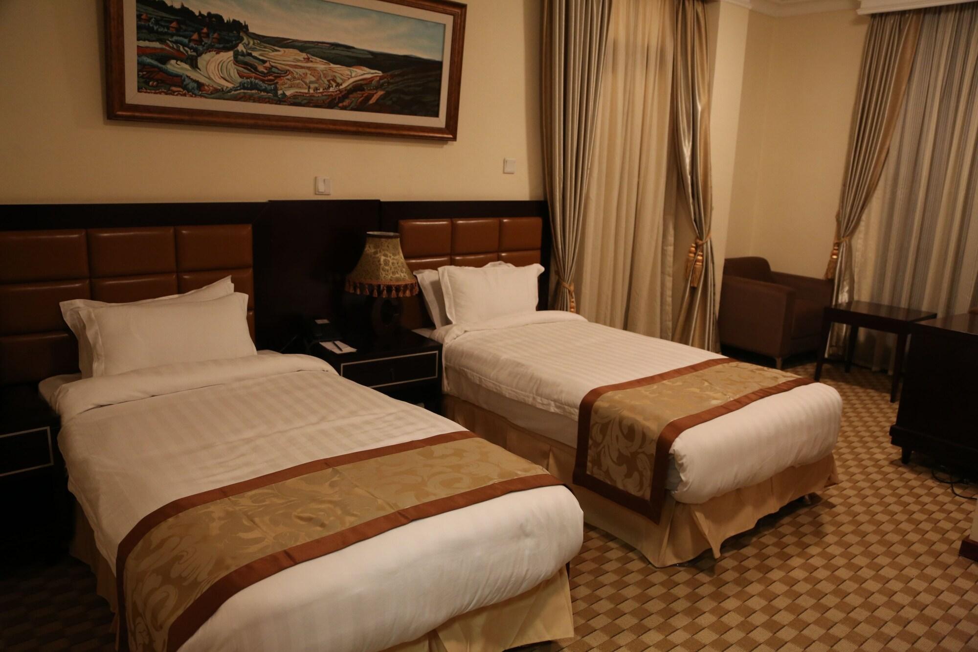 Caravan Hotel Addis Abeba Esterno foto