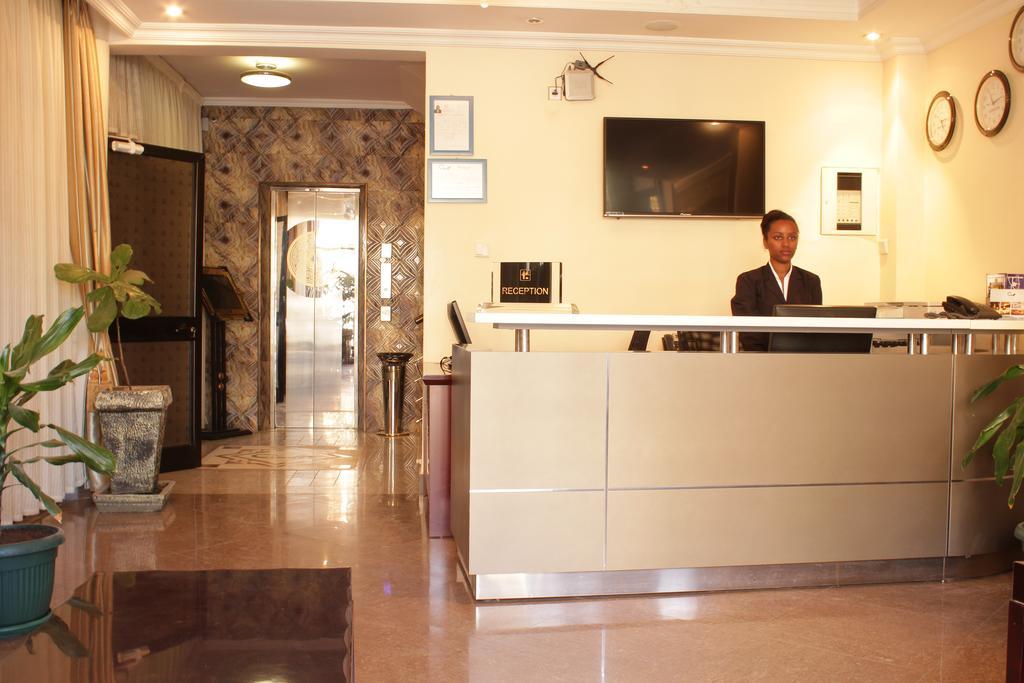 Caravan Hotel Addis Abeba Esterno foto