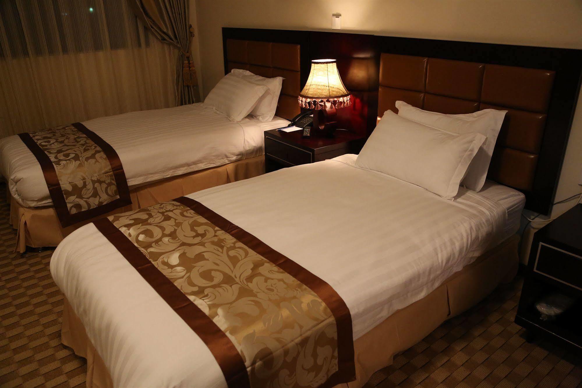 Caravan Hotel Addis Abeba Esterno foto