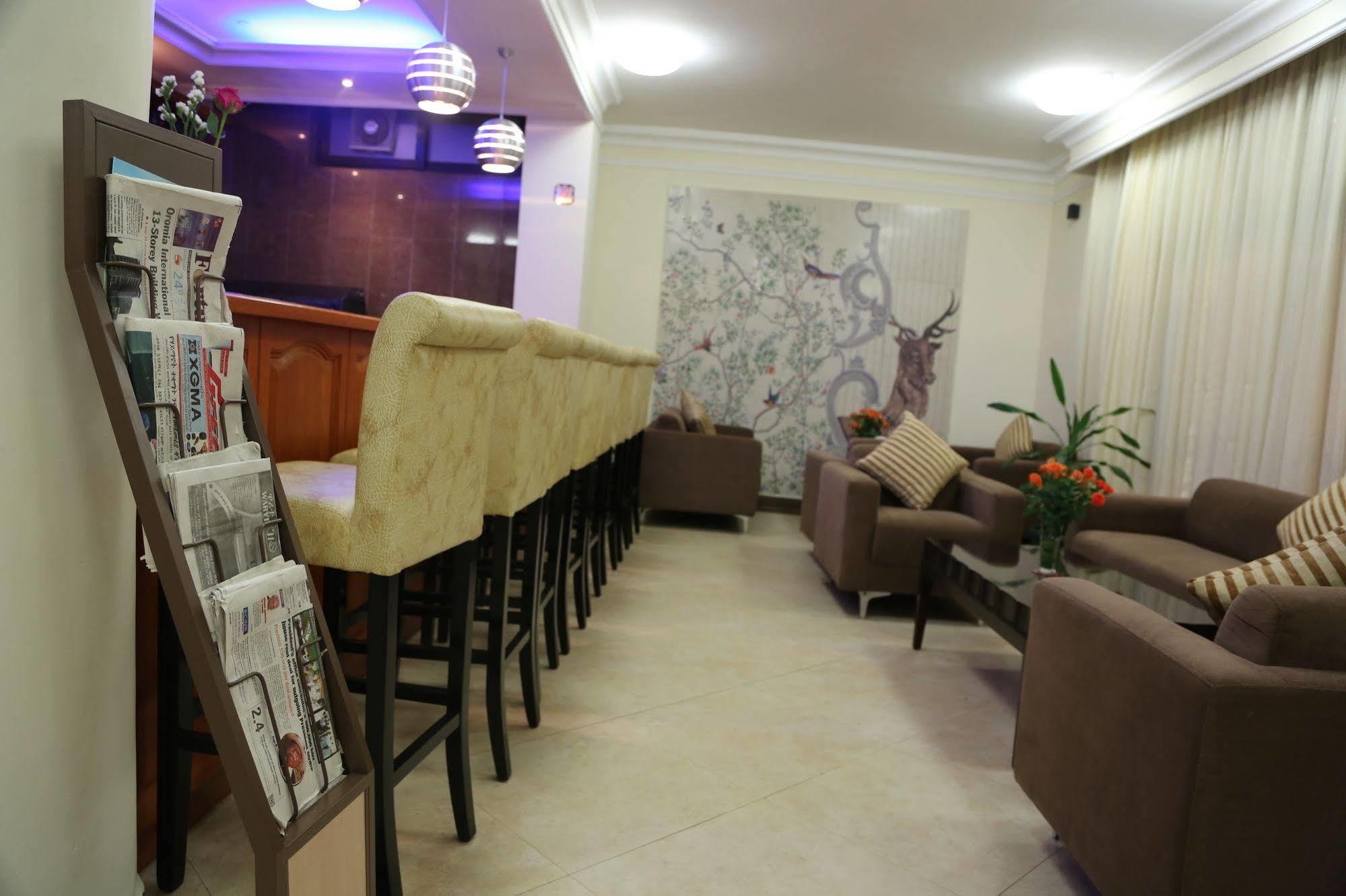 Caravan Hotel Addis Abeba Esterno foto